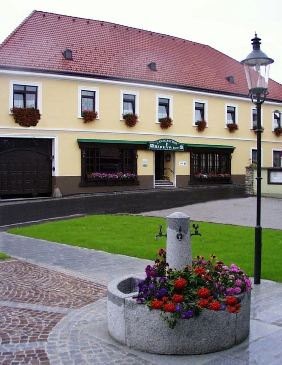 Landgasthof Barenwirt Petzenkirchen Екстер'єр фото